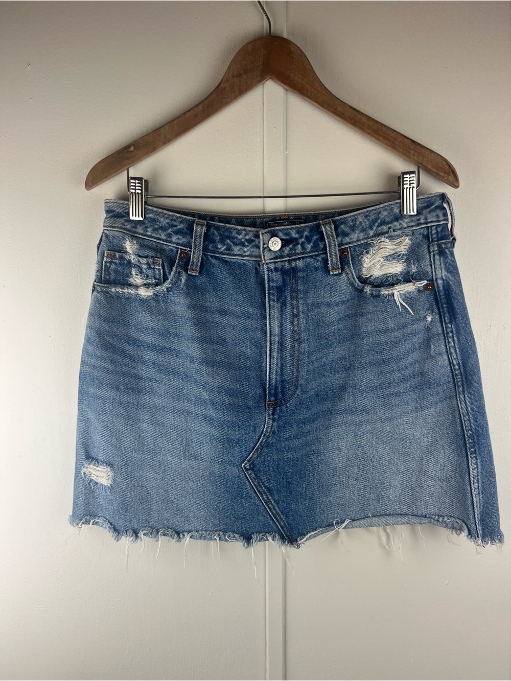 Abercrombie & Fitch Zoe Natural Rise denim skirt